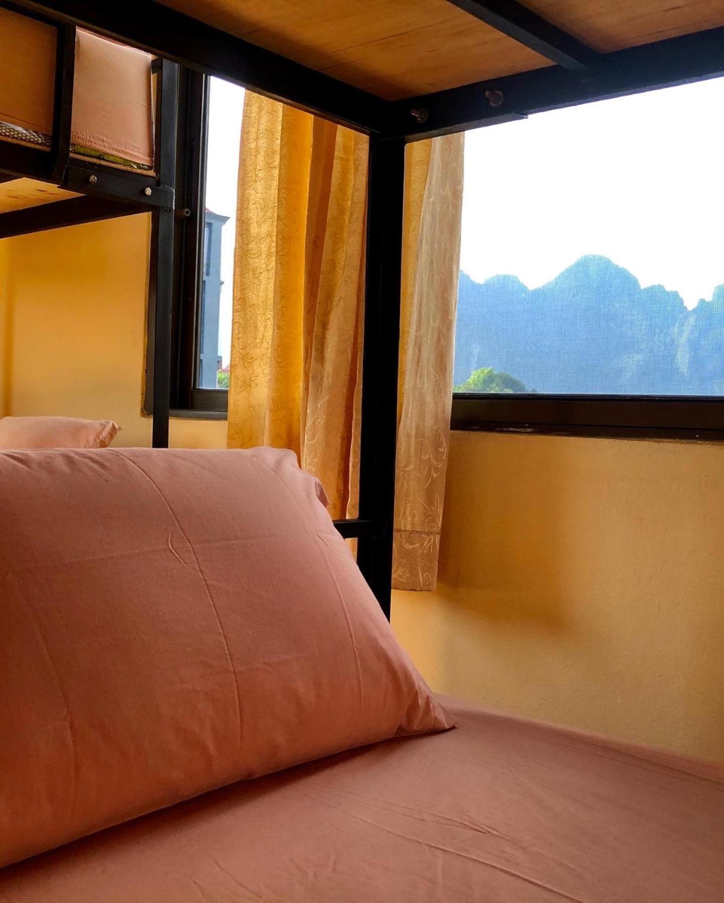 Easy Go Backpacker Hostel Vang Vieng Buitenkant foto
